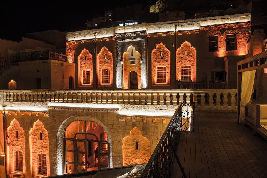 Mardius Tarihi Konak Mardin Exteriör bild