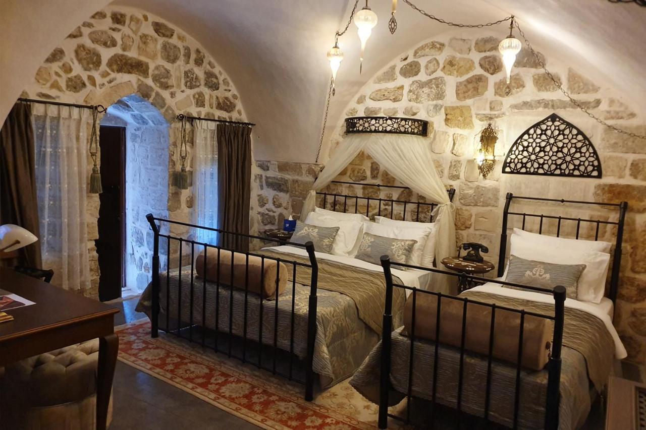 Mardius Tarihi Konak Mardin Exteriör bild